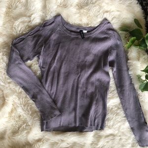 Lavender sweater with cut out sleeve